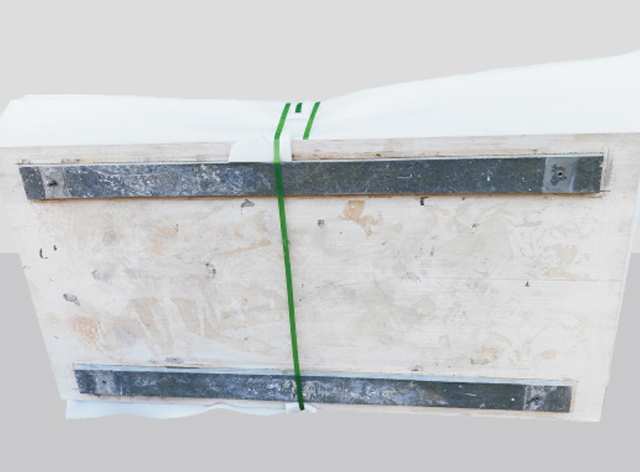 岩板（石材）-UHPC复合幕墙板